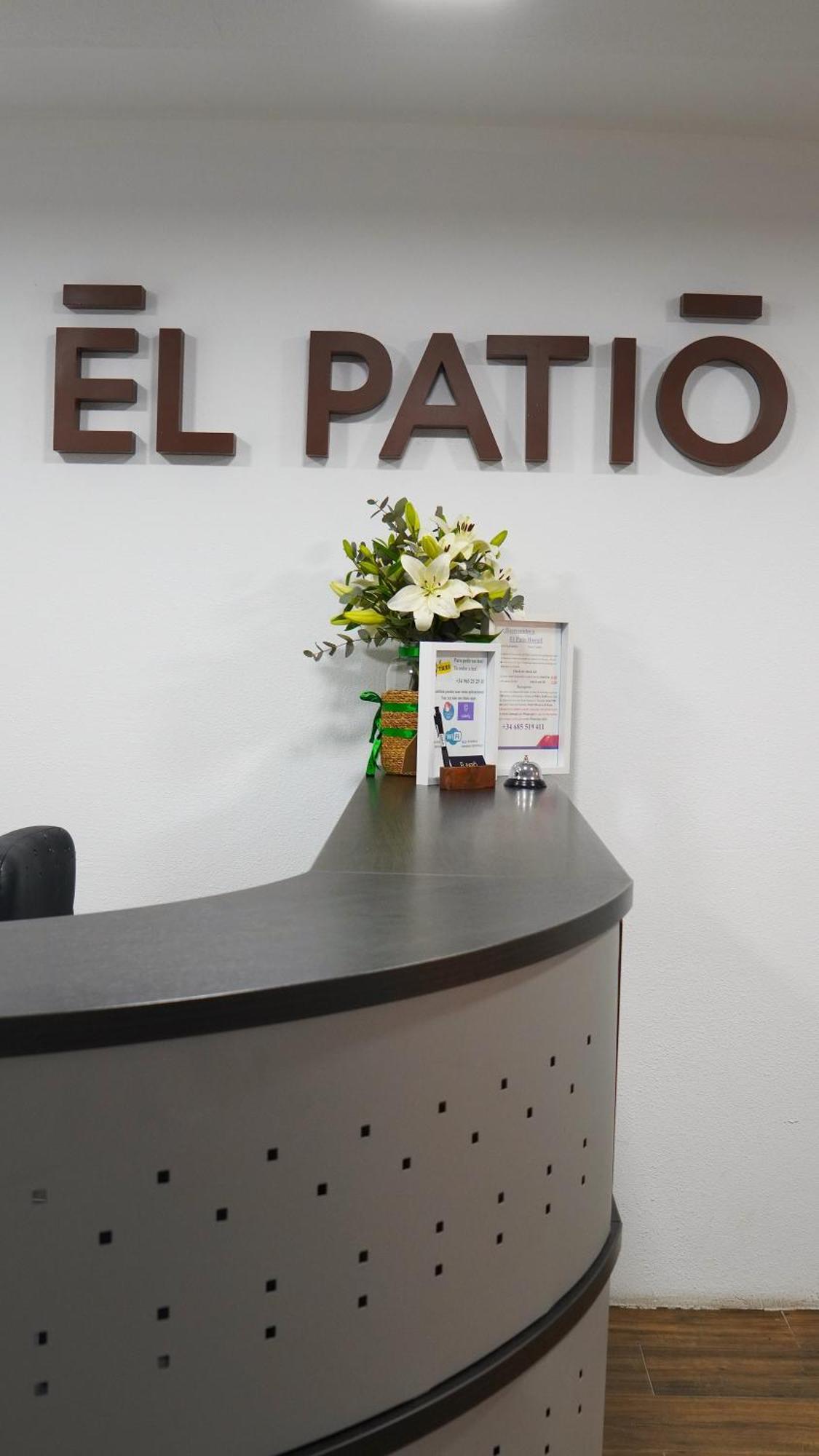 El Patio Hostal 阿利坎特 外观 照片